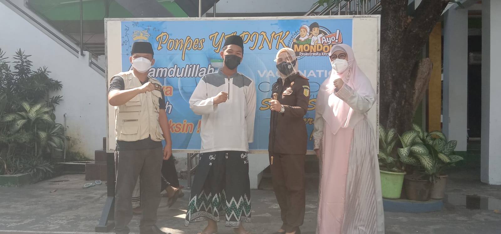 Kejaksaan Negeri Kabupaten Bekasi Lakukan Vaksinasi Pada Ratusan Santri Ponpes Yapink