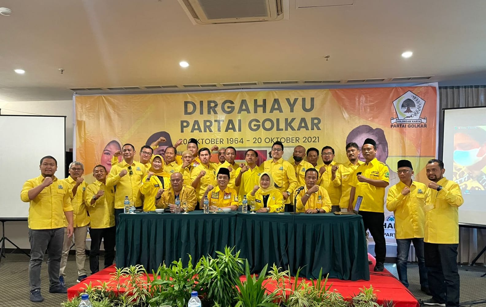 Peringati HUT Partai Golkar ke 57 DPD partai Golkar kabupaten Bekasi Lakukan Beberapa Rangkaian Kegiatan 