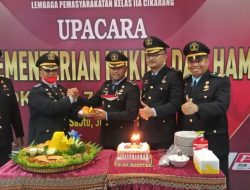 Lapas Cikarang Kelas IIA Lakukan Upacara Bendera, Anugrah dan Syukuran Peringatan Hari Dharma Karya Dhika Tahun 2021 