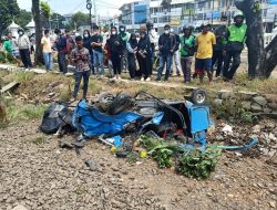 Tabrakan KRL Vs Bajaj, 2 Korban Meninggal Dunia Di Tempat