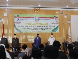 Di Lingkungan Pemerintaha Kabupaten Way Kanan Bupati Way Kanan Lantik 61 Pejabat