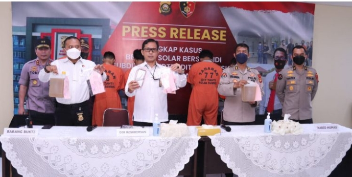 Ditreskrimsus Polda Sumsel Berhasil Mengungkap Dua Kasus Penimbunan BBM Solar Bersubsidi