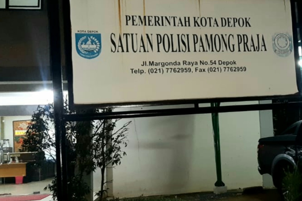 Satpol PP Kota Depok Masuk Rumah Warga Tanpa Izin