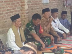 KEPALA DESA KARANG RAJA AHMADI BERIKAN SANTUNAN KEPADA ANAK YATIM PIATU