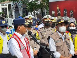 Tiga Menteri Dan Kakorlantas Polri Lepas One Way Nasional Di GT Kalikangkung