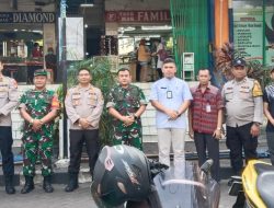 Giat Sosialisasi Harga Minyak Goreng Curah Di Wilayah Kecamatan Pulogadung Oleh Dandim 0505/JT