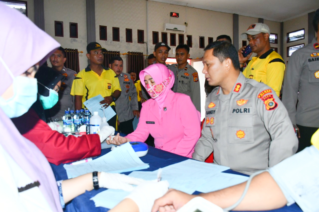 Polres Aceh Timur Menggelar Donor Darah, Dalam Rangka Menyambut HUT Bhayangkara Ke 76