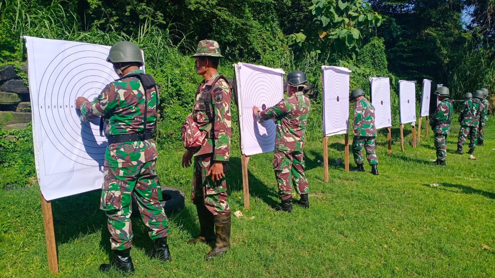 Tingkatkan Kemampuan Prajurit, Kodim 0808/Blitar Gelar Latbakjatri Triwulan II Tahun 2022