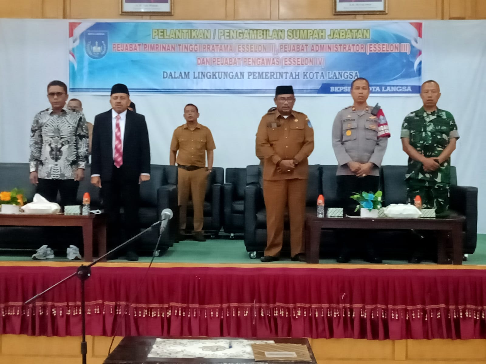 Wakil Walikota Dr. H. Marzuki Hamid. MM. Melantik Sejumlah Pejabat Dilingkungan Pemerintah Kota Langsa