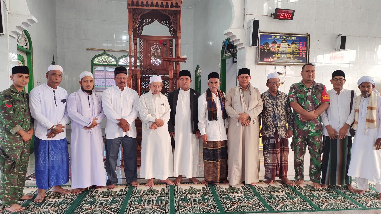 Masjid Attaqarrub Julok Sesak Oleh Pejuang Subuh yang Ikut Berjamaah