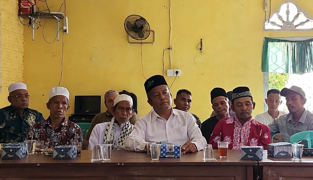 Sosislisasi vaksin Bersama Puskesmas Rantau Limau Manis. Polsek Tabir Ajak Warga Tingkatkan Capaian Ke-100%.