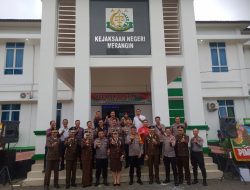 Kapolres Merangin Datangi Kantor Kepala Kejaksaan Negeri Merangin diHari Bhakti Adhyaksa