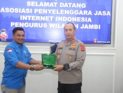 Pengurus Asosiasi Penyelenggara Jasa Internet Indonesia (APJII) Wilayah Jambi di ruang Coffee Morning Mapolda