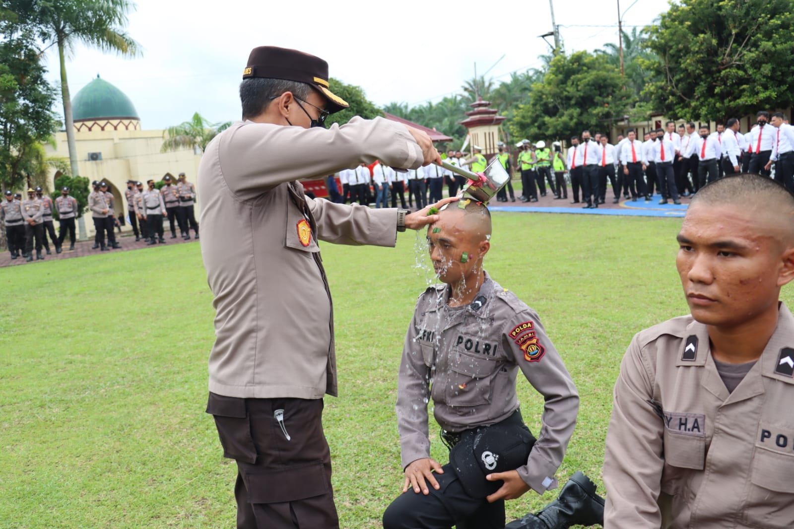 Tradisi Penyambutan Bintara Ramaja Tahun 2022 diMapolres Sarolangun