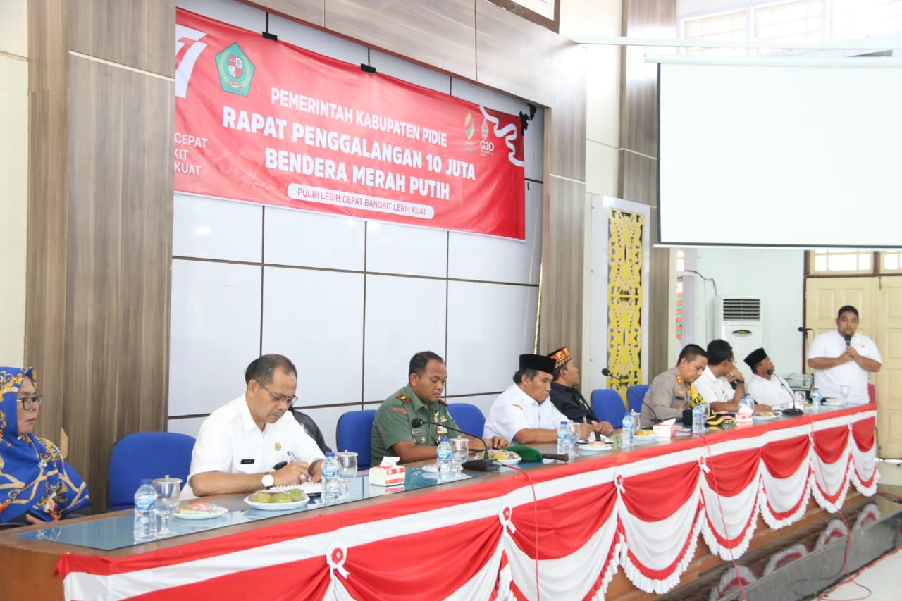 Gebyar HUT Ke 77 RI. Pj. Bupati Pidie Gelar Rapat Penggalangan 10 Juta Bendera Merah Putih.