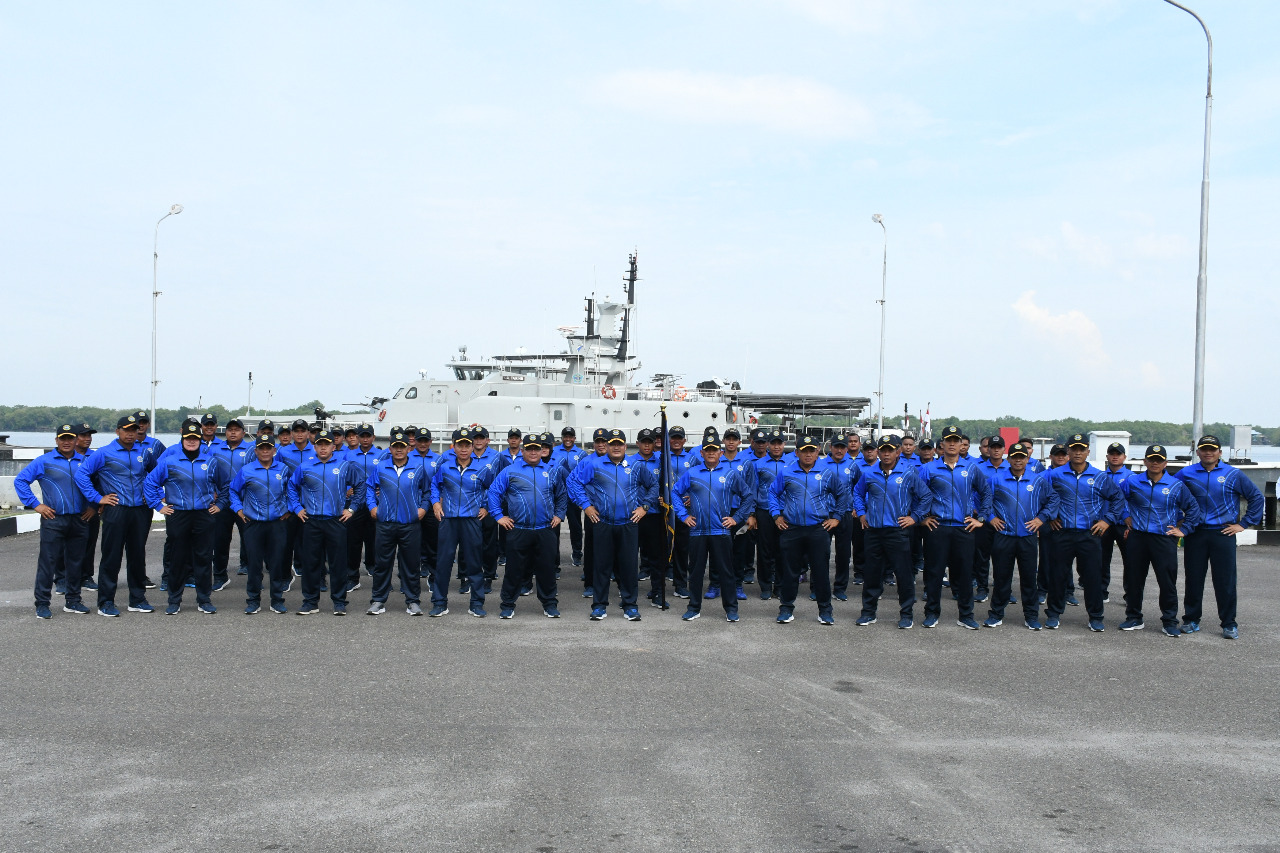 Danlantamal I Melepas Kontingen Atlit Lantamal I Dalam Rangka Pekan Olahraga Koarmada I