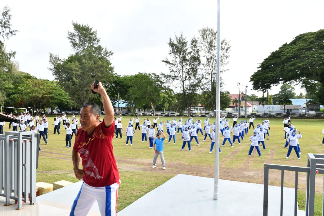 Jalasenastri Cabang 3 Korcab I DJA I Gelar Olahraga Bersama Prajurit Jajaran TNI AL Sabang Dalam Rangka Menyemarakan HUT Ke-76 Jalasenastri Tahun 2022