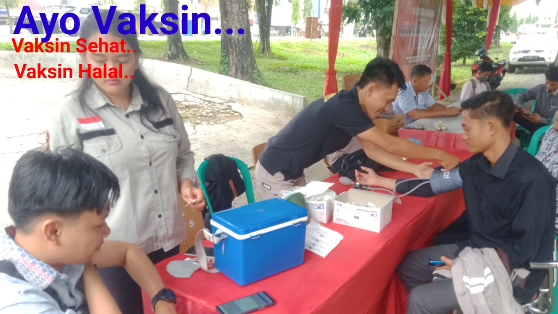 Sat Intelkam dan Sat Binmas Polres Merangin Laksanakan Percepatan Vaksin.