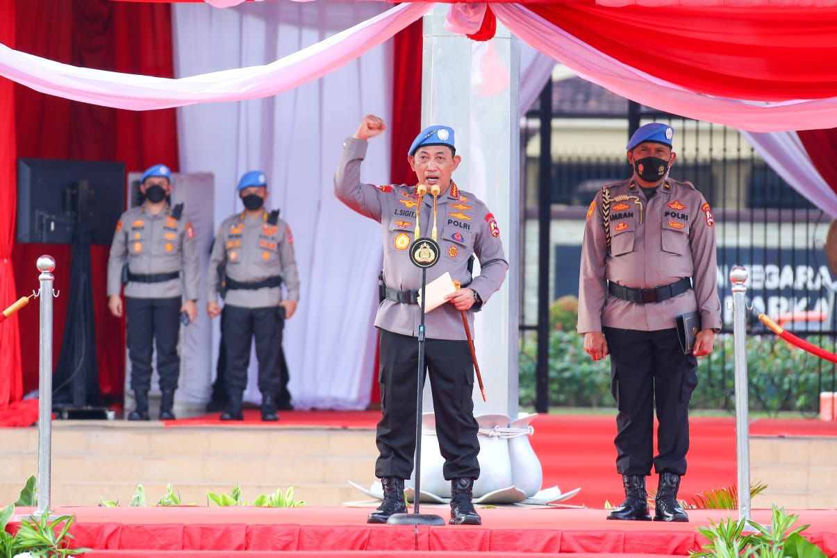 Lepas Pasukan Perdamaian PBB Kapolri Selalu Pedomani Tribrata dan Catur Prasetya