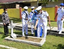 Jelang HUT TNI AL Ke-77 Lanal Sibolga Ziarah Ke TMP Sibolga