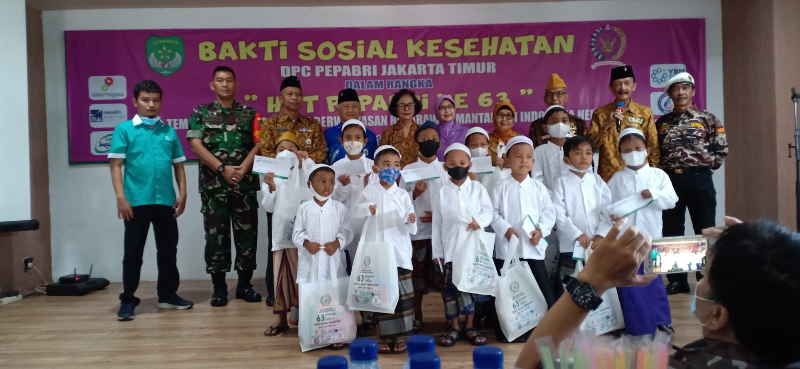 Kolaborasi Kodim 0505/JT Bersama Pepabri Gelar Bakti Sosial Kesehatan