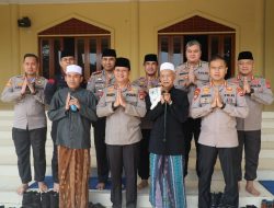 Polda Banten Gelar Sholat Tolak Bala Peringati Rebo Wakasan