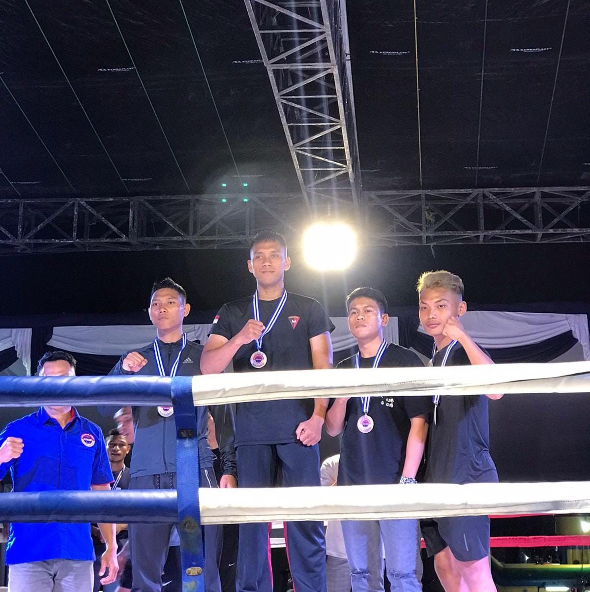 Kejurda Kickboxing Piala Walikota Serang 2022, Personel Satbrimob Polda Banten Meraih Juara Emas