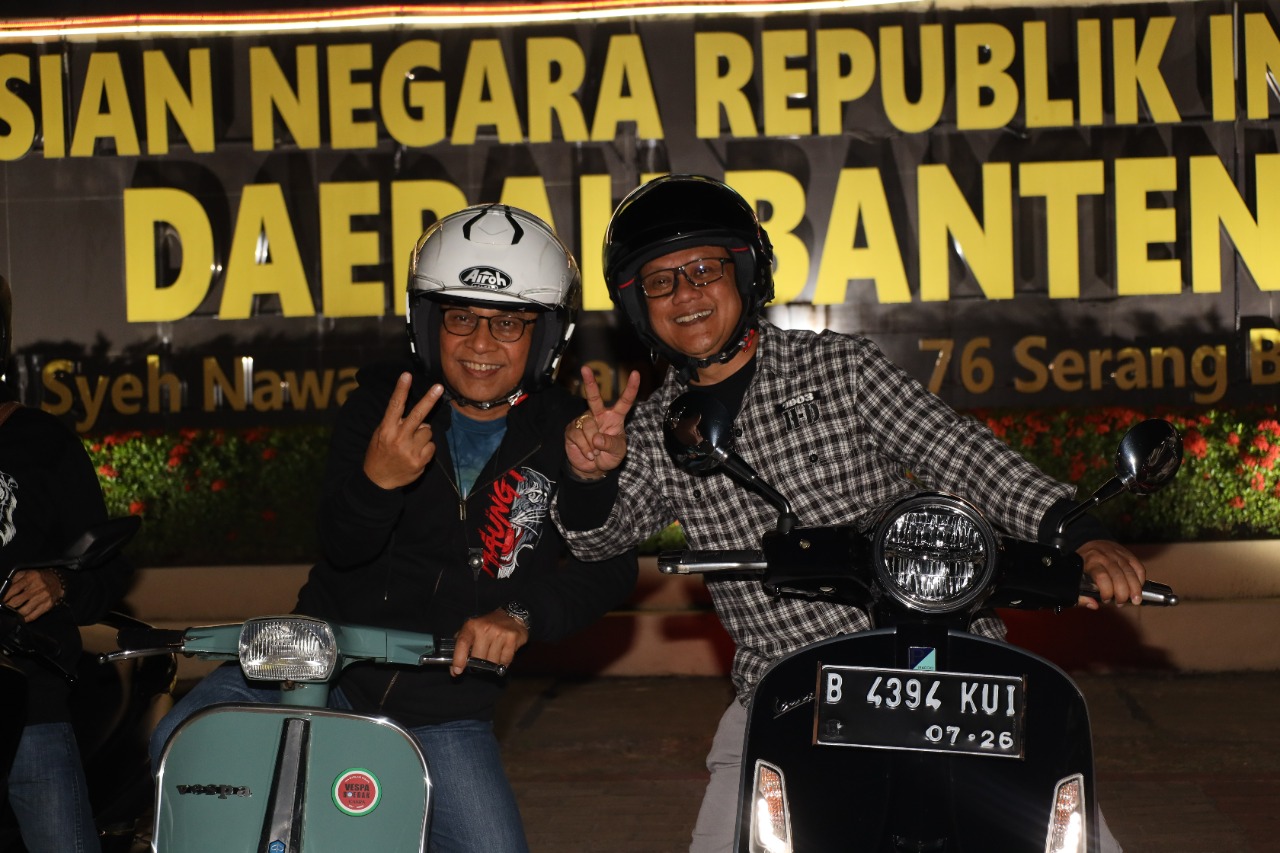 Polda Banten Gelar Fun Vespa Maung