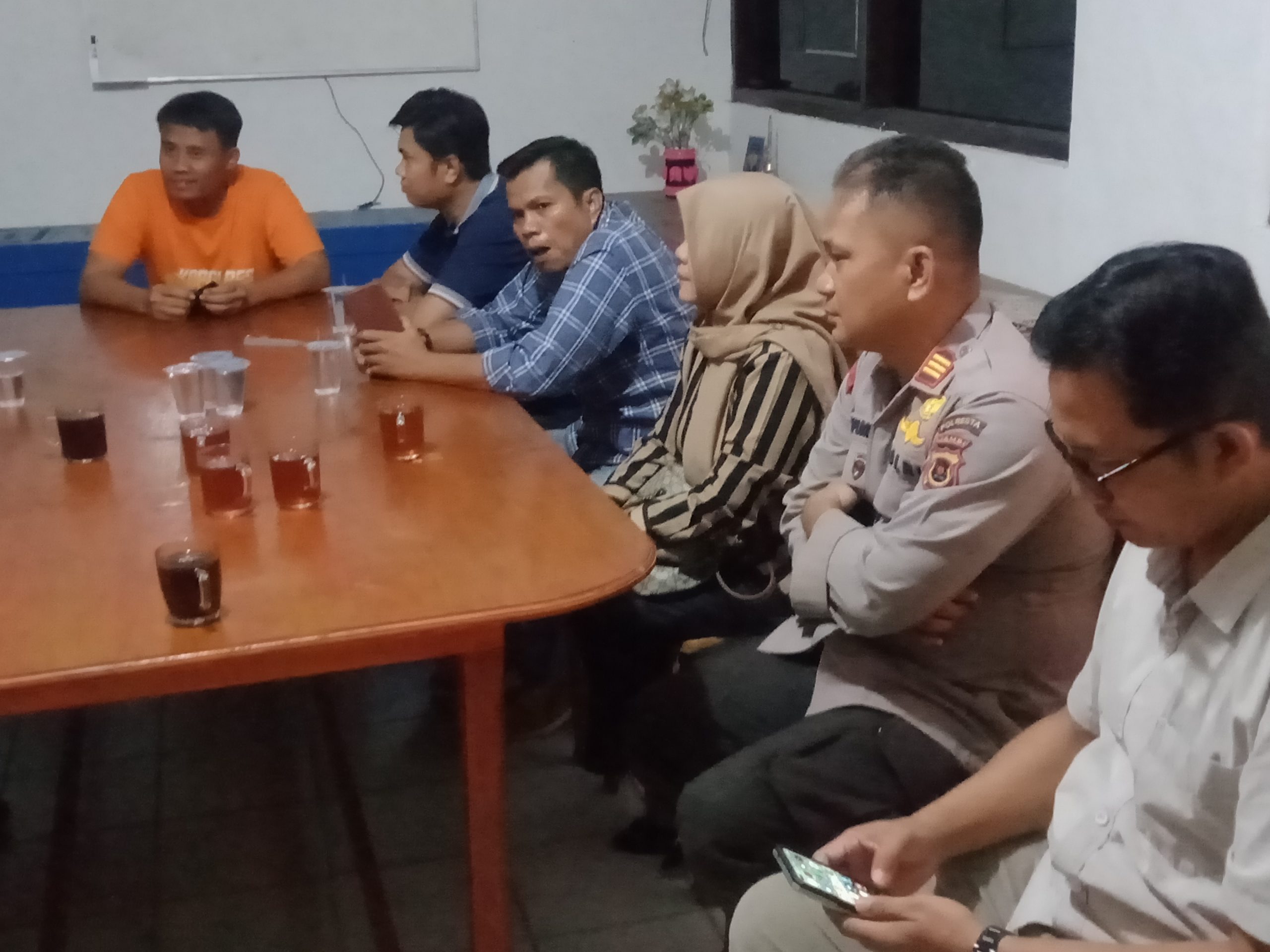 Kapolres Terima Perwakilan Warga Desa Simpang Limbur Merangin