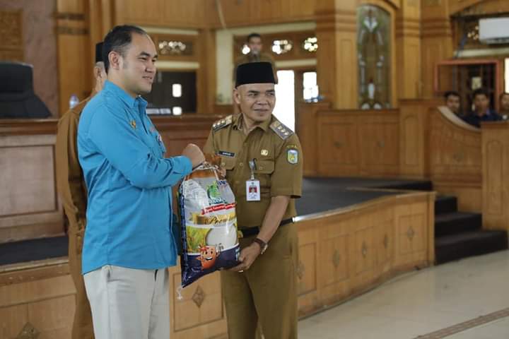 Pj.Bupati Tebo H.Aspan ST mengajak Masyarakat Gunakan Produk Lokal