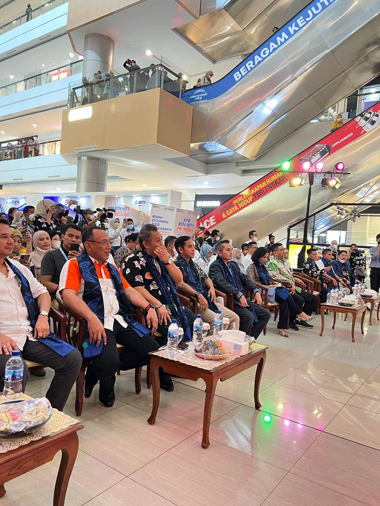 Walikota Cilegon, Helldy Agustian, membuka Pameran Real Estate Indonesia ( REI ) Daerah Banten yang digelar di Cilegon Mall Center Cilegon, Sabtu (1-10-2022