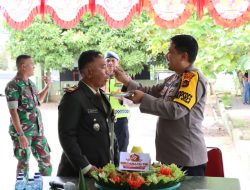 Kapolres Tebo Akbp Fitria Mega  Mpsi.Psi Yang Di Wakili Oleh Wakalpolres tebo Memberikan ucapan Ulang Tahun TNI Yang Ke 77