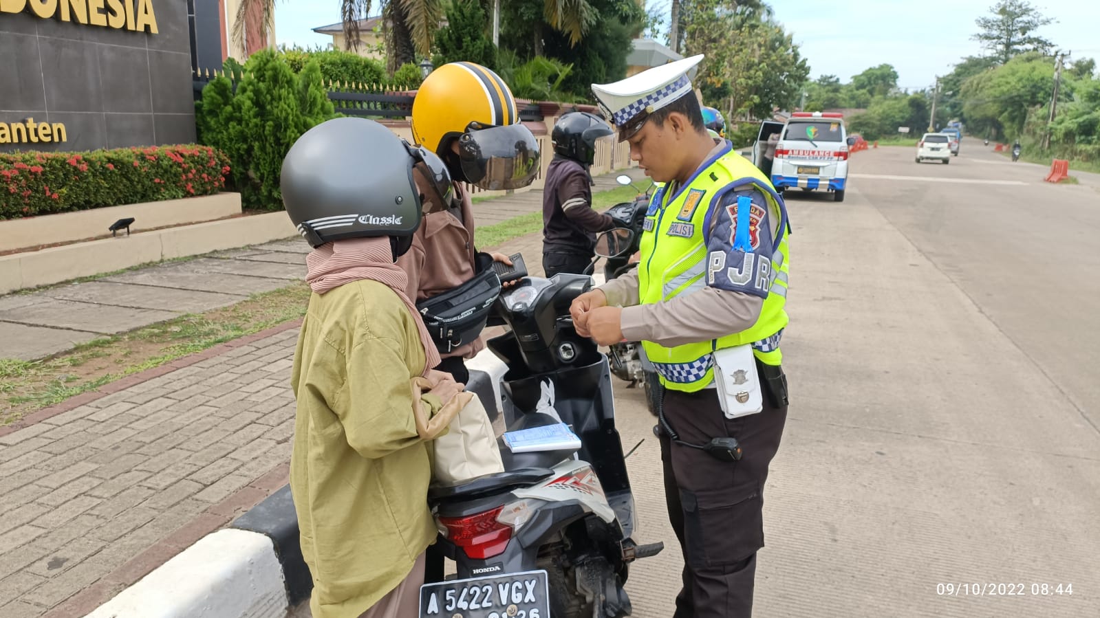 Satgas Gakkum, Hari ke 7 Ops Zebra Maung 2022 Laksanakan Tindakan Berupa Teguran dan Tilang