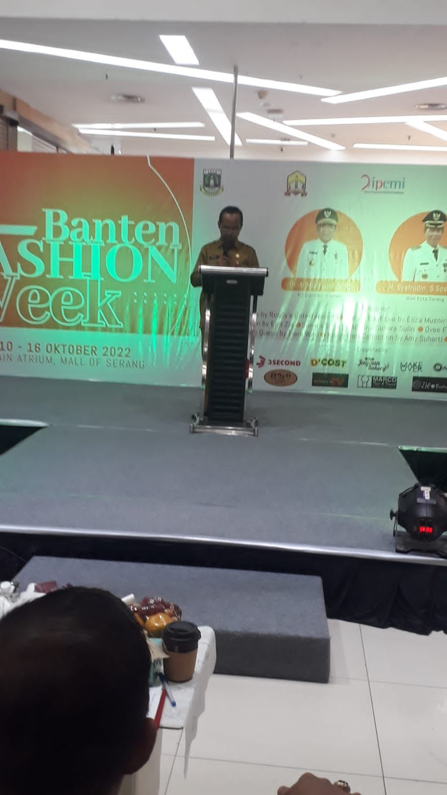 Dorong Erkraf, HUT Ke 22 Provinsi Banten Dimeriahkan Seni Batik dan Fashion Week Banten