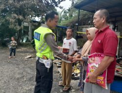 Polisi Peduli Sosial, Program Berbagi Dari Polres Sarolangun bagi yang Membutuhkan