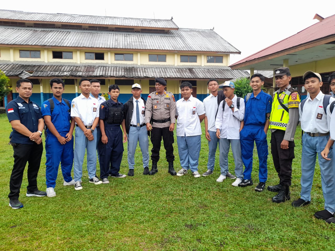 Kapolsek Bangko,Beri Motivasi Siswa/Siswi SMKN-2 Akan Kamtibmas dan Hormati Orang Tua dan Majelis Guru