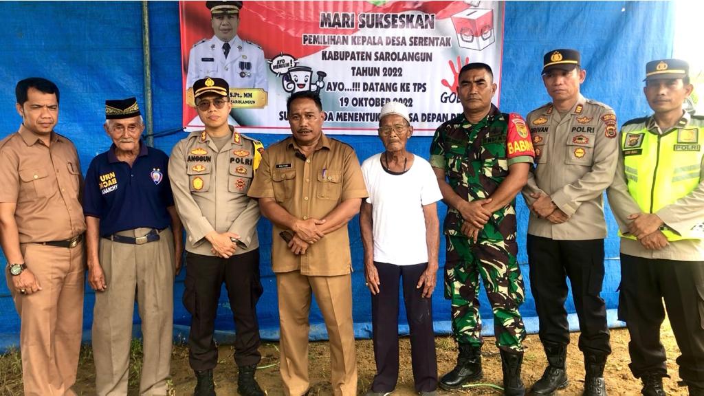 Kapolres Sarolangun bersama Muspida Cek Langsung Kesiapan Personil Polri Lakukan Pengamanan, Hingga Cek Kesiapan TPS Sebelum Pelaksanaan Pilkades