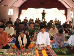 Satgas TMMD Kodim 0402/OKI Sholat Jum’at Berjamaah Bersama Warga Cahya Bumi