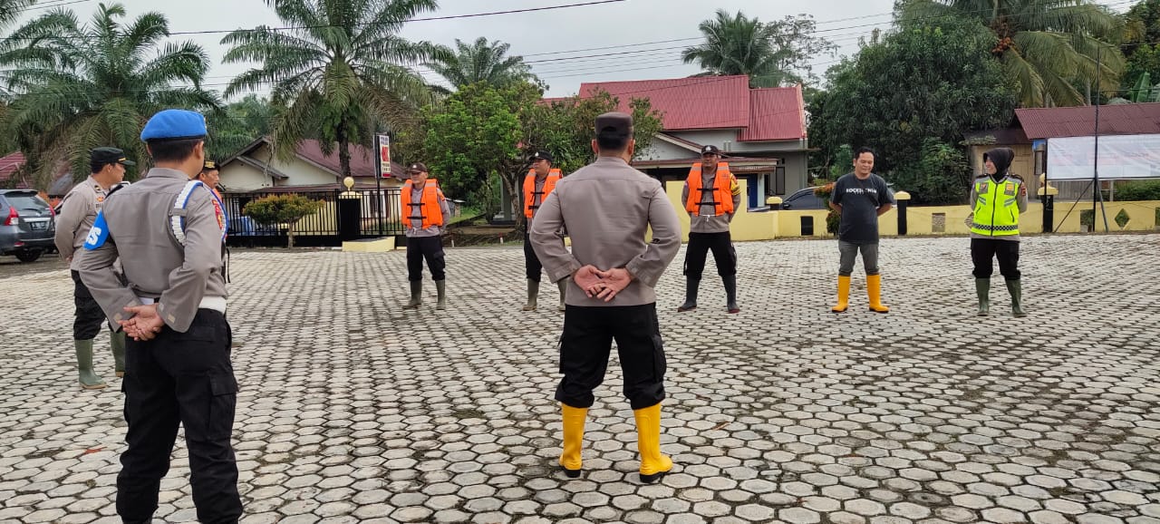 Polsek Tabir Laksanakan Apel Tanggap Darurat,Satuan SAR Guna percepatan Tindakan Rescue