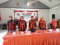 Sekjen MPC Pemuda Pancasila Kab.Tebo Wahyudi Mendampingi Ketua MPC  Pemuda Pancasila H.Ahmad Yani Kab.Tebo Merayahkan HUT Pemuda Pancasila Yang Ke 63