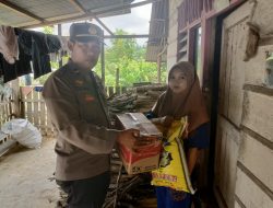 Sambang Dialogis dan Baksos dari Polsek Tabir di Kelurahan Pasar Baru kecamatan Tabir