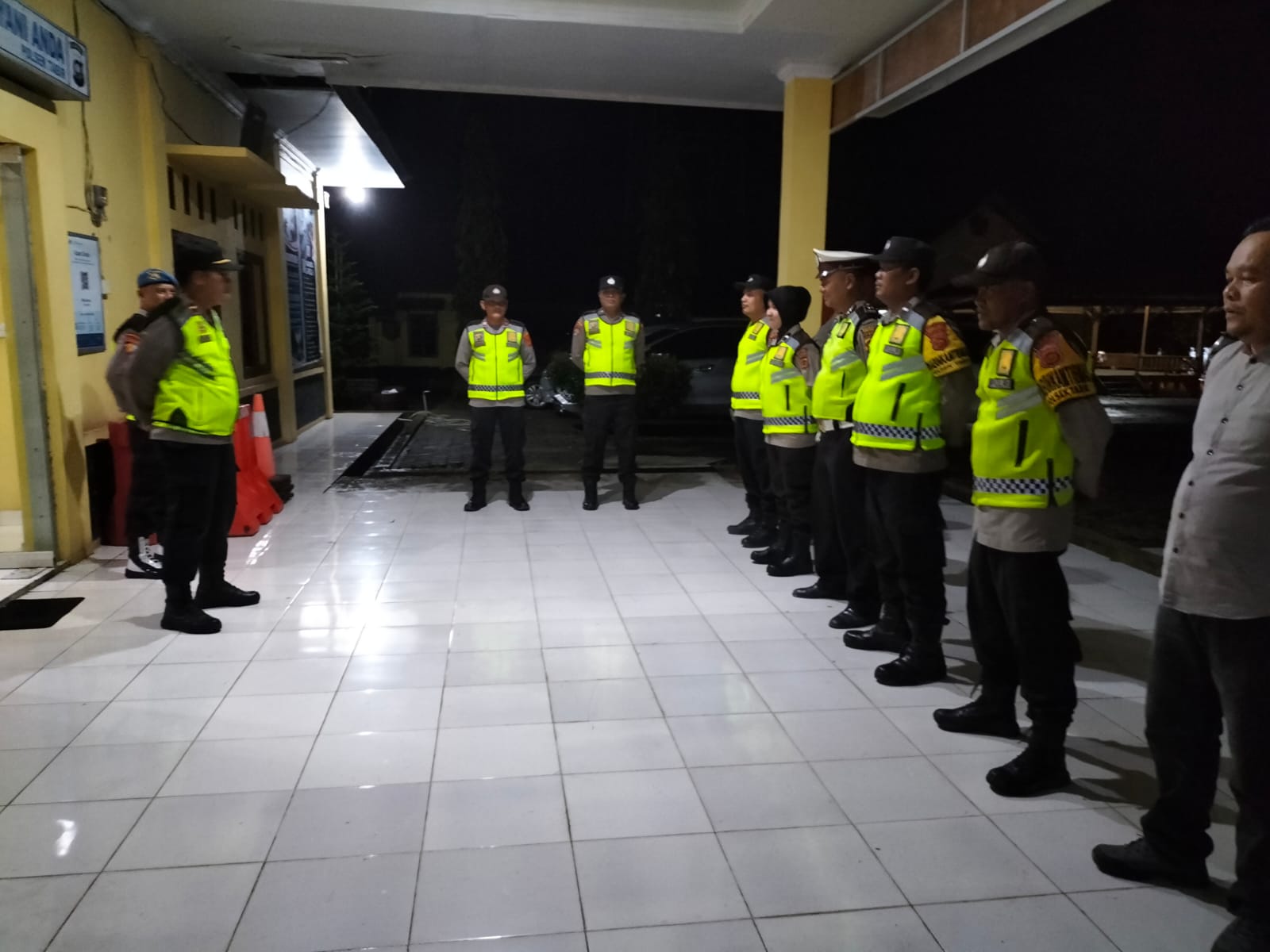 Peran Aktif Personil Polsek Tabir dalam Rangka Memperingati Hari Maulid Nabi Besar S.A.W.