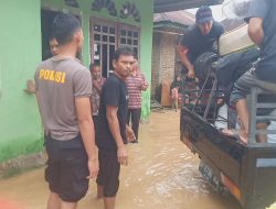 Breaking News.. Polres Merangin Siaga,Sungai Mesumai Meluap,Separoh Desa Rantau Alai Kebanjiran