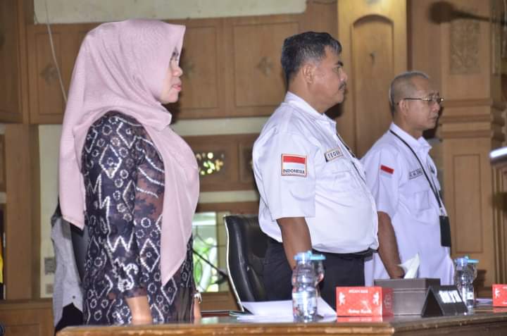 Sekretaris Daerah Kabupaten Tebo Drs TegUh Arhadi MM Membuka Secarah Resmi  Sosialisasi Menu Beragam, Bergizi Keseimbangan Dan Aman Kabupaten Tebo Di Aula Utama Kantor Bupati