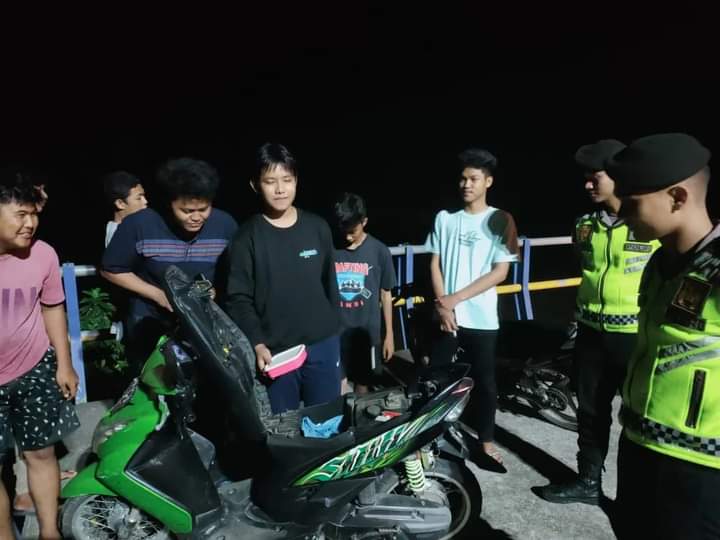 Beri Rasa Aman Di Malam Hari Sat Samapta Polres Tebo Gelar Patroli Malam