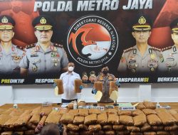 Ditresnarkoba Polda metro jaya, berhasil Menangkap Kurir Narkoba Jenis Ganja 112  KG Jaringan Sumatera dan Jawa