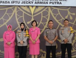 Kapolres Tebo Akbp Fitria Mega M.psi psi Menghadiri Pisah Sambut Kapolsek Tebo ulu Yang Lama Dengan Pejabat Yang Baru