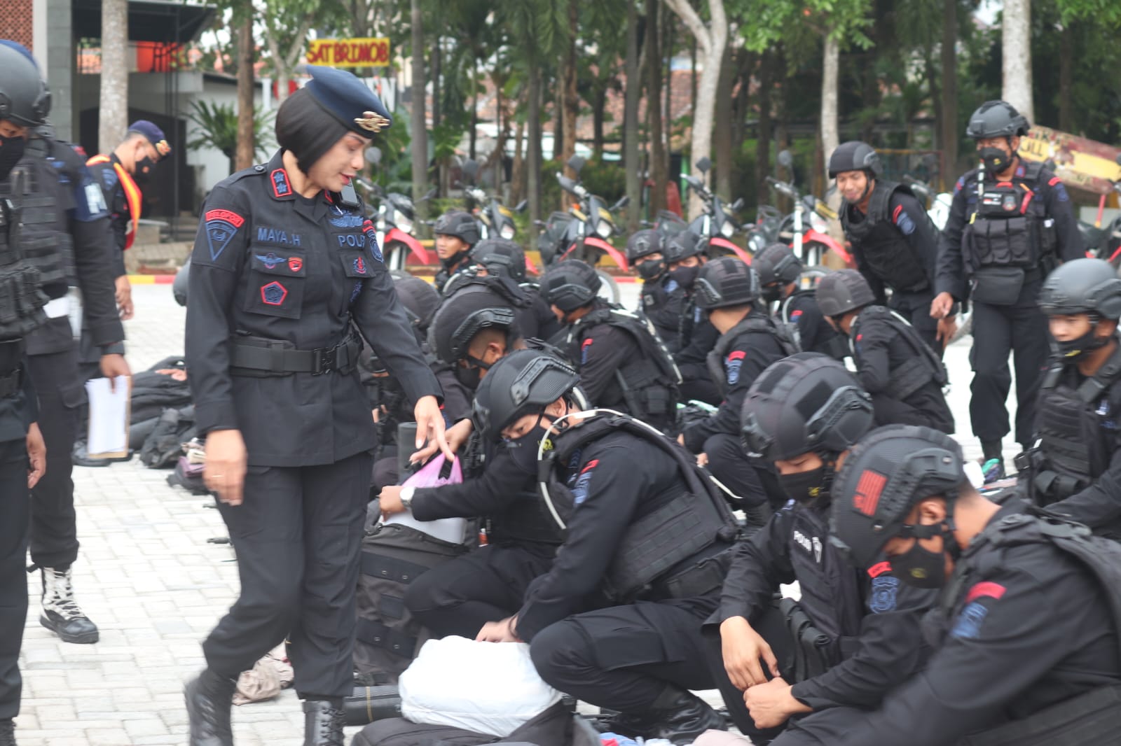 Satbrimob Polda Banten Gelar Apel Persiapan Pengamanan Pilkades di Wilkum Polres Lebak