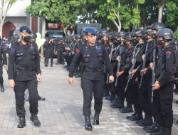 Dansat Brimob Polda Banten Pimpin Apel Satuan dan Gelar Kendaraan Serta Peralatan