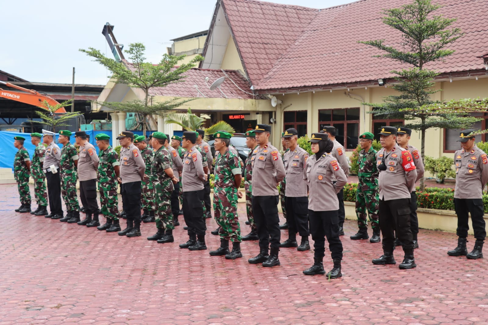 APEL PAGI BERSAMA POLRES ACEH TIMUR,  DANDIM 0104 SEBUTKAN SOLIDARITAS TNI – POLRI ACEH TIMUR SANGAT BAIK.